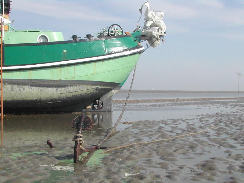 Drooggevallen op het wad